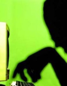 internet_sous_controle_mode_une